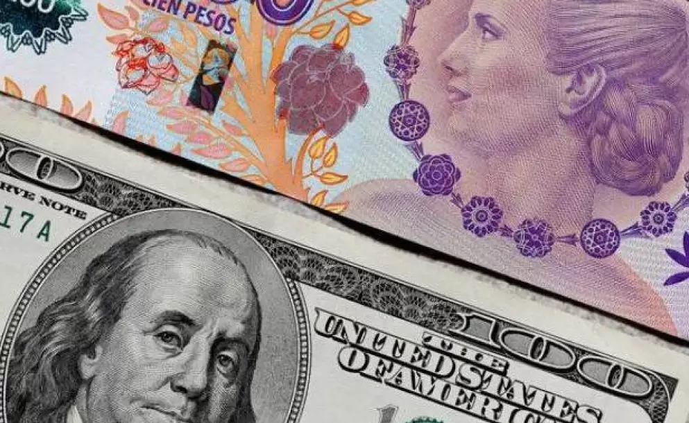 pesos-y-dólares-33oz7rlvgljgc1zom8qc5m-e1626676693793