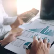 El desafío de invertir en Argentina: análisis del contexto actual y del rumbo económico