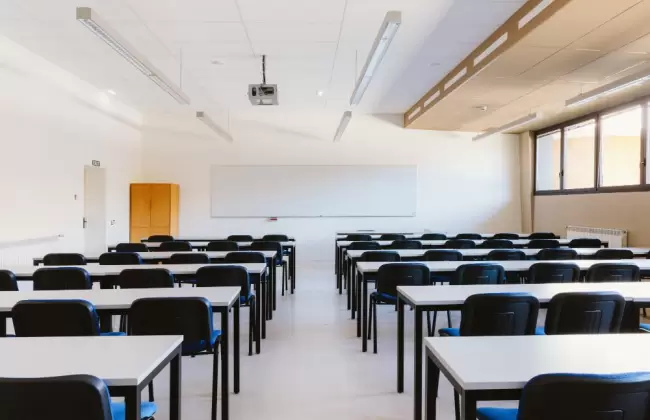 empty-classroom-in-education-university