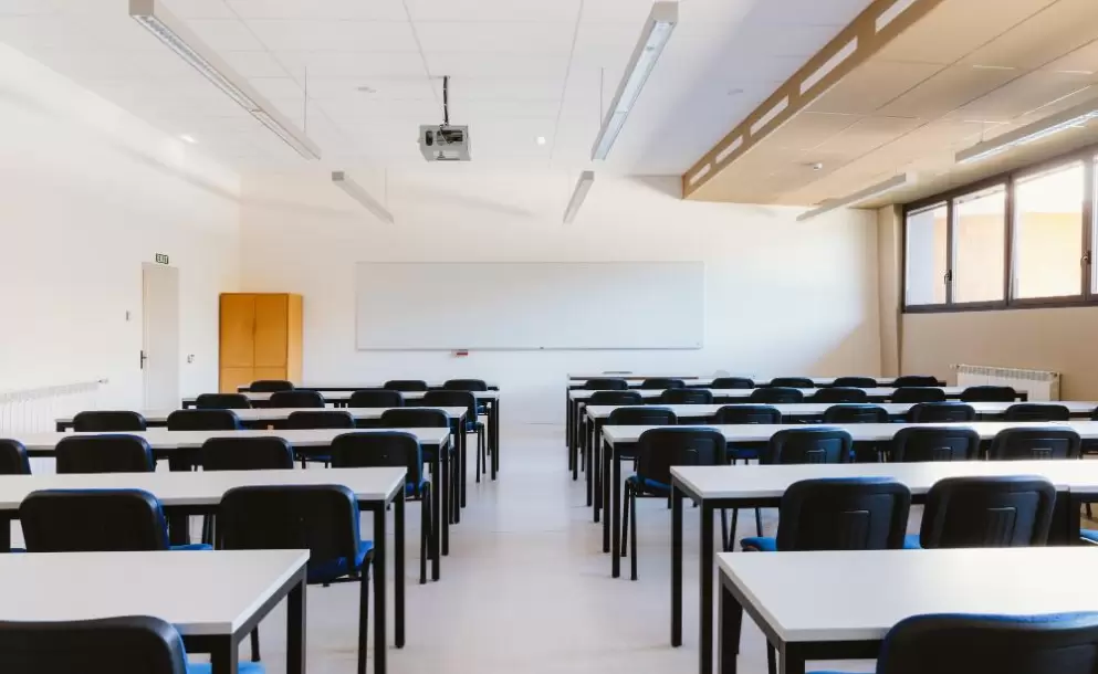 empty-classroom-in-education-university