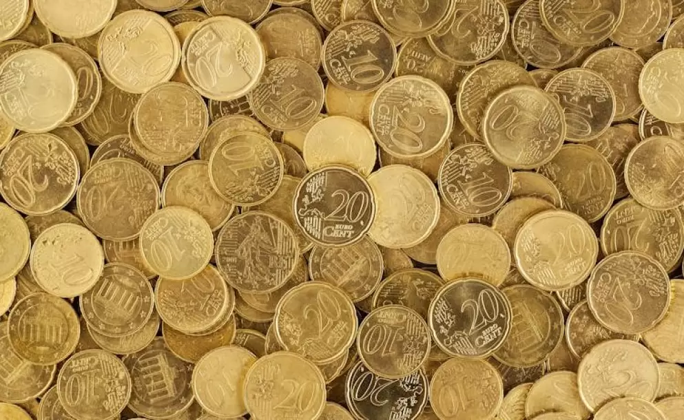 Pila De Monedas Redondas De Oro