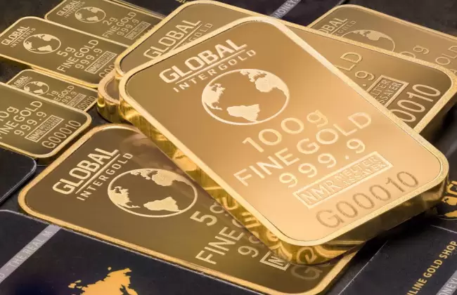 Pila De Monedas Redondas De Oro